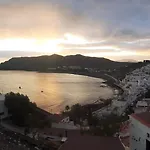 La Entallada * Las Playas