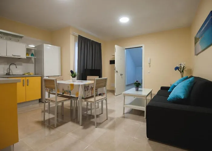 La Entallada * Las Playas